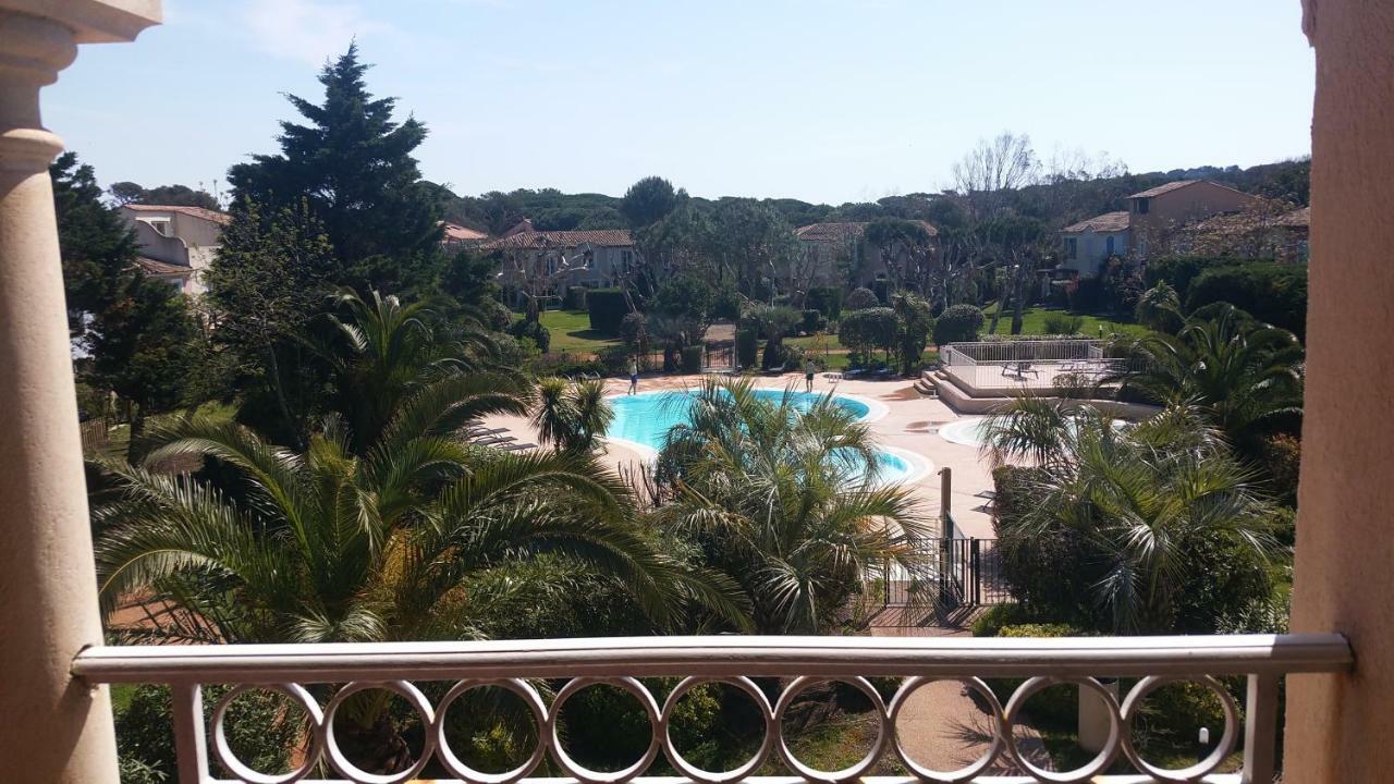 Les Ecrins De La Badine - Hameaux Apartment Hyeres Luaran gambar